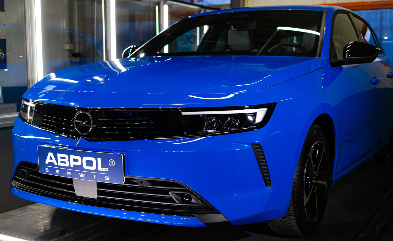 Opel Astra 2026 – pakiet powłok na lakier, szyby i felgi