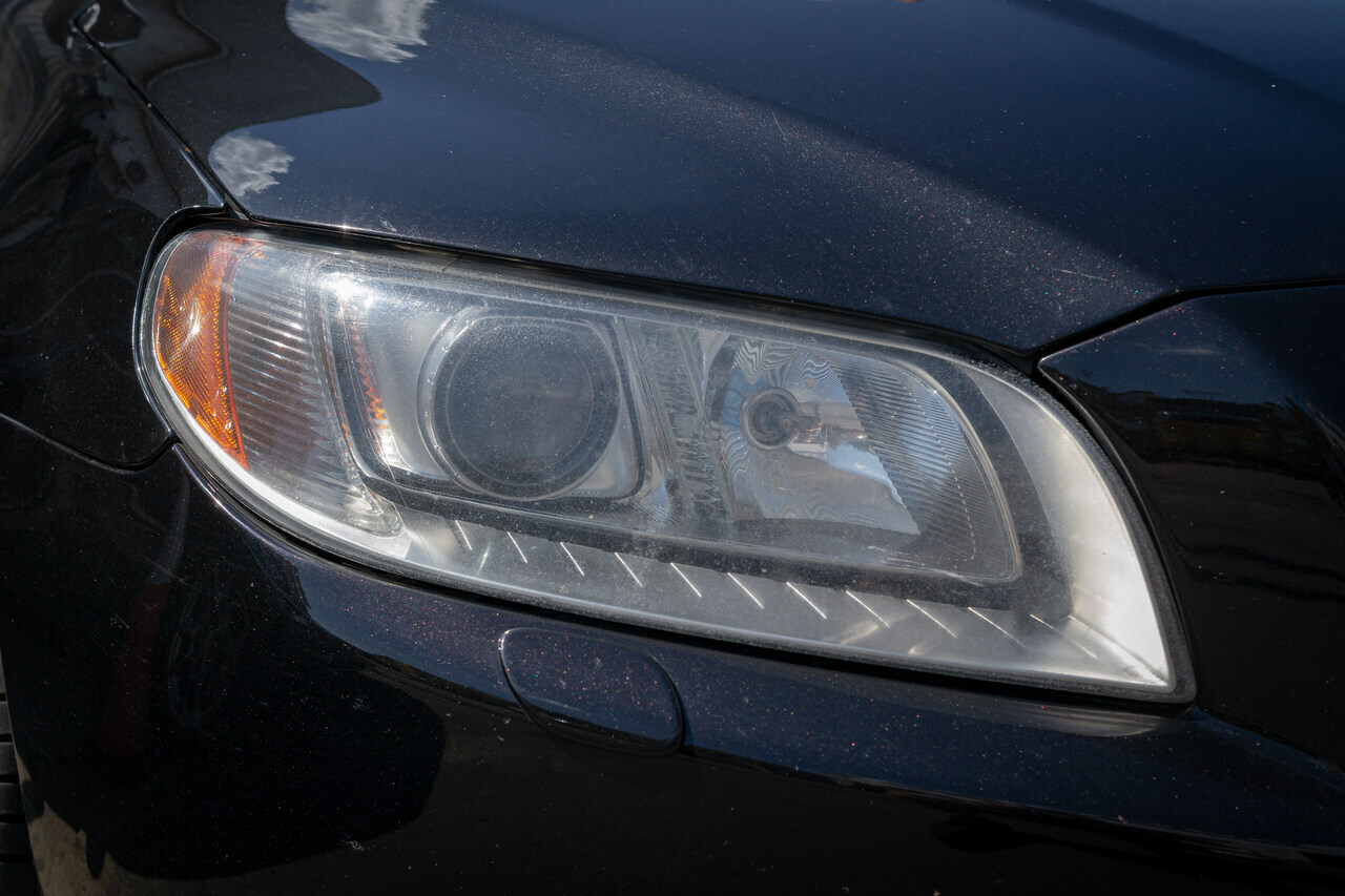 Volvo S80 – Polerowanie reflektorów – zdjęcie 1 z 2