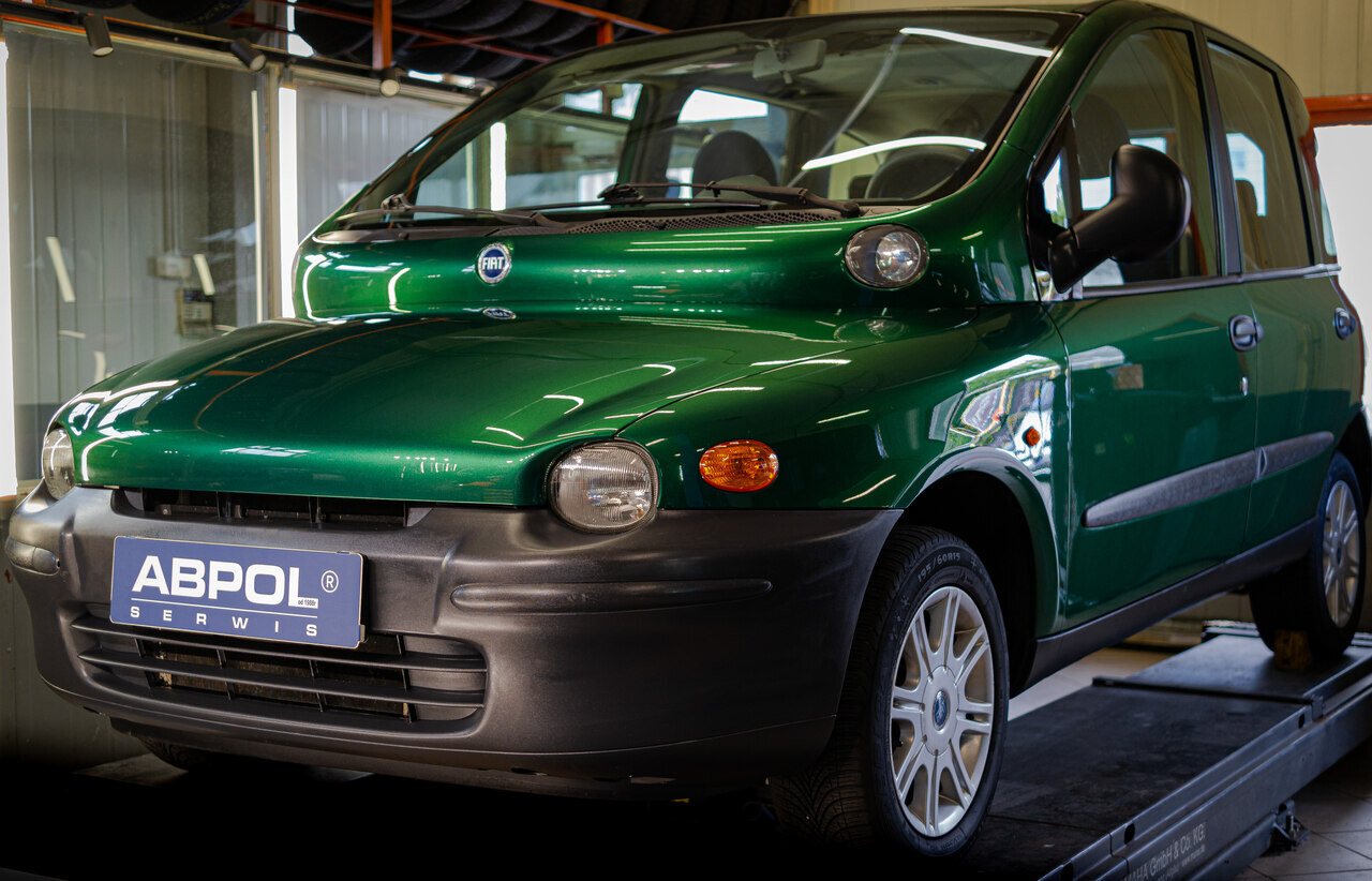 Fiat Multipla – renowacja lakieru i powłoka ceramiczna